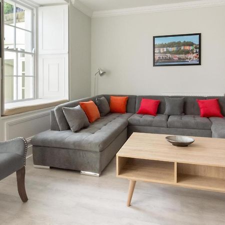 Free Parking! Very Large 2 Bedroom Clifton Flat บริสตอล ภายนอก รูปภาพ
