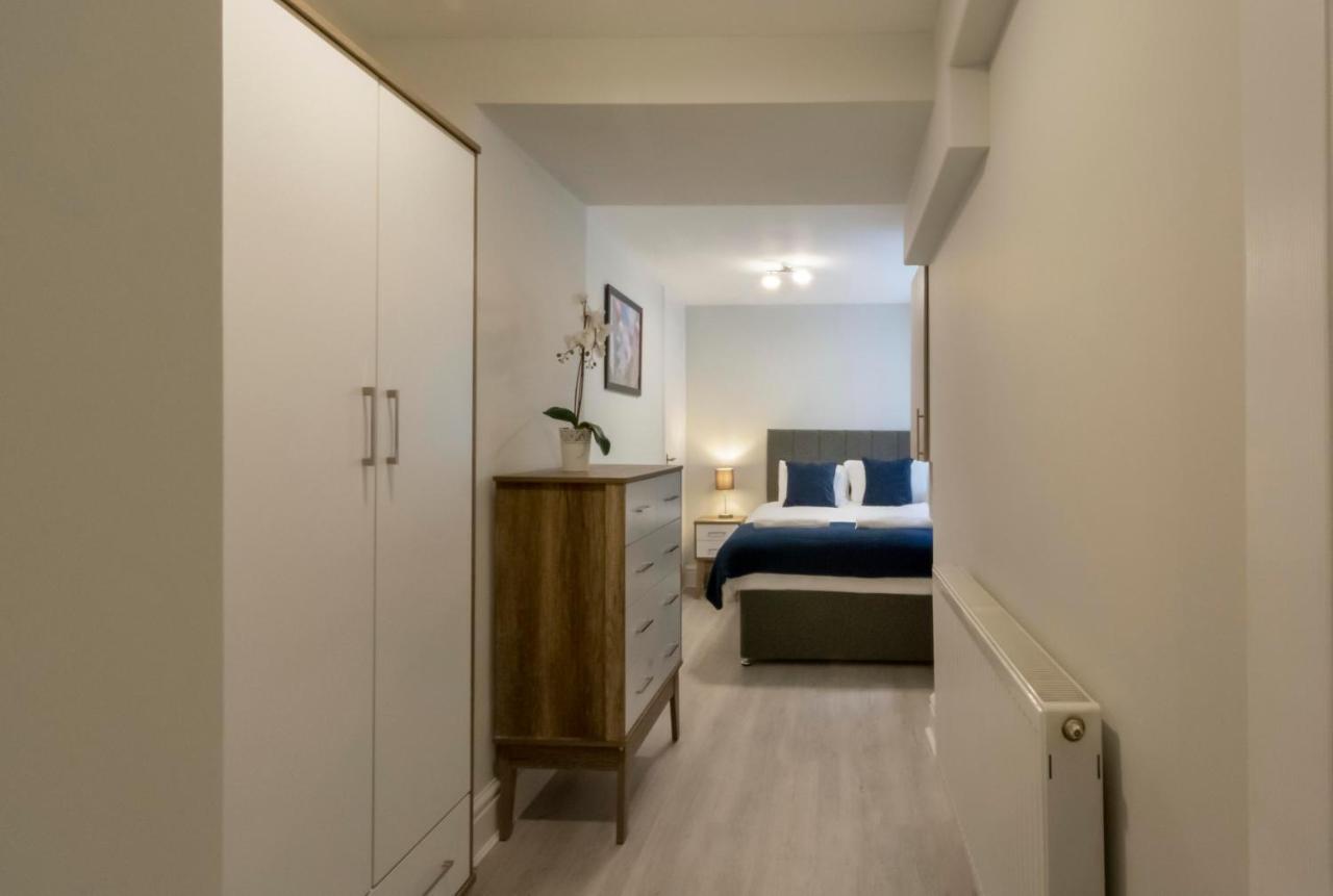 Free Parking! Very Large 2 Bedroom Clifton Flat บริสตอล ภายนอก รูปภาพ