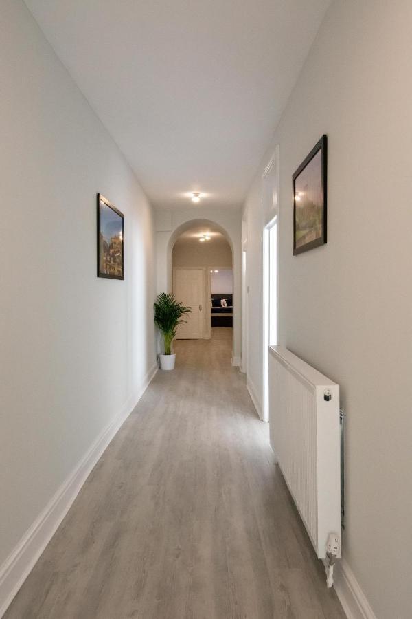Free Parking! Very Large 2 Bedroom Clifton Flat บริสตอล ภายนอก รูปภาพ