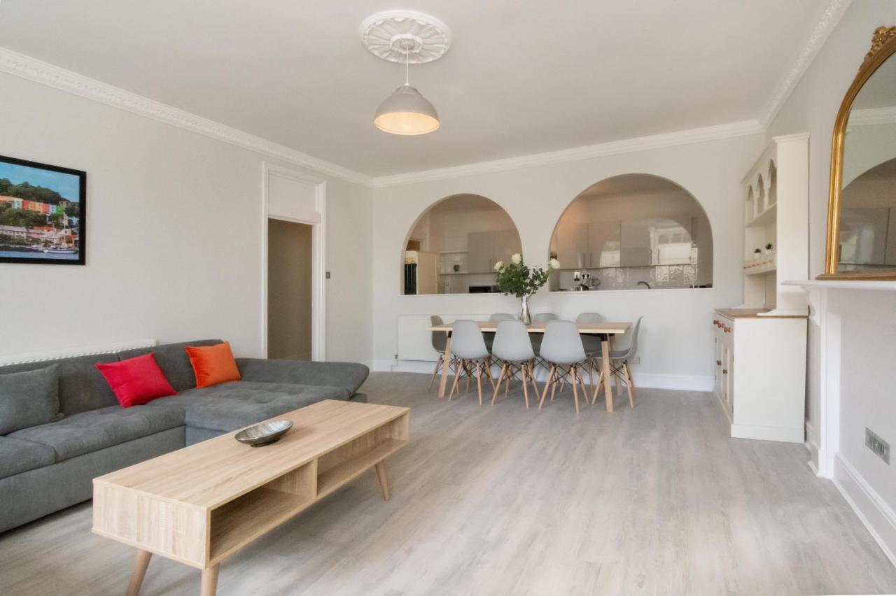 Free Parking! Very Large 2 Bedroom Clifton Flat บริสตอล ภายนอก รูปภาพ